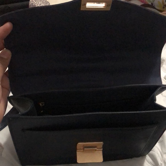 Beautiful Purse - Picture 3 of 3